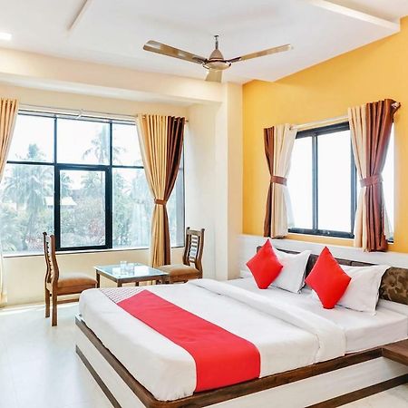 Oyo 29634 Hotel Navalai Pride Ratnāgiri Extérieur photo