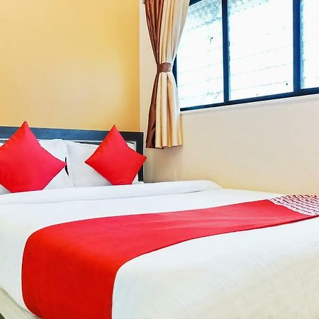 Oyo 29634 Hotel Navalai Pride Ratnāgiri Extérieur photo